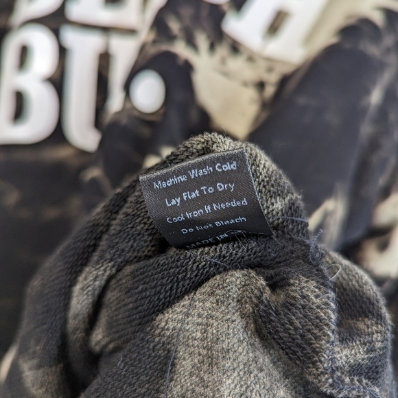 POL Sweatshirt Size Small Beach Bum Tye Dye Bleach Marble Graphic Black Women - Picture 12 of 13